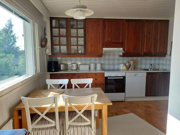 4h. takkah, 2xkph, erill. wc + s + p  Espoo – foto 8