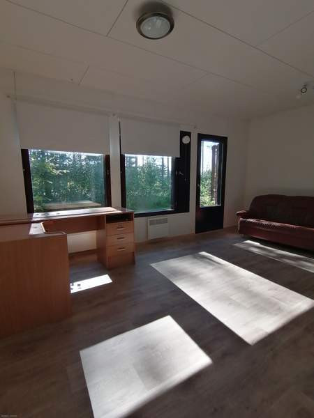 1h +k+ s  Syevyerodonets'k - valokuva 2