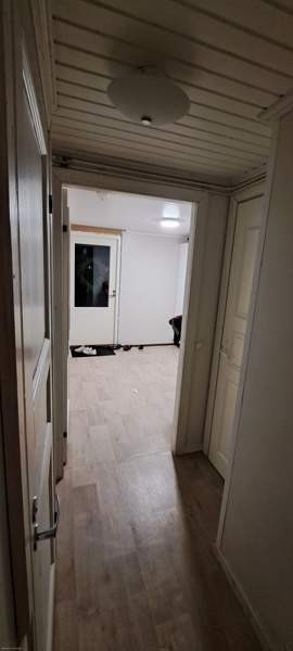 1h + tupakeittiö + kodinhoitohuone +suihku +wc +et  Oulainen - valokuva 4