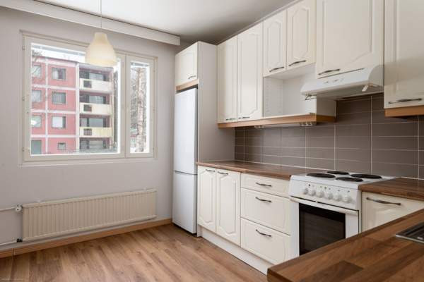 3h + Keittiö + Parveke  Vantaa – foto 1