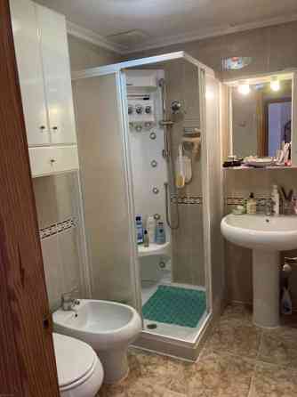 4h + k+2kph+parv +kattoterassi+ autohallipaikka +v  Torrevieja