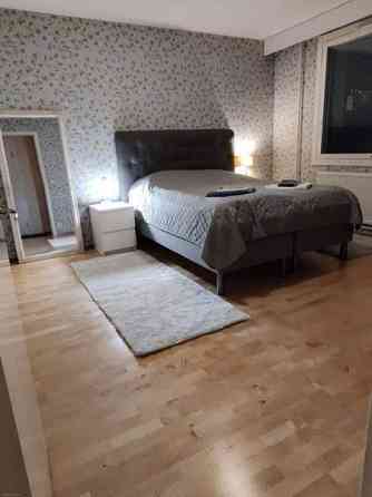 2h + k + wc + kph + lasitettu parveke  Helsinki