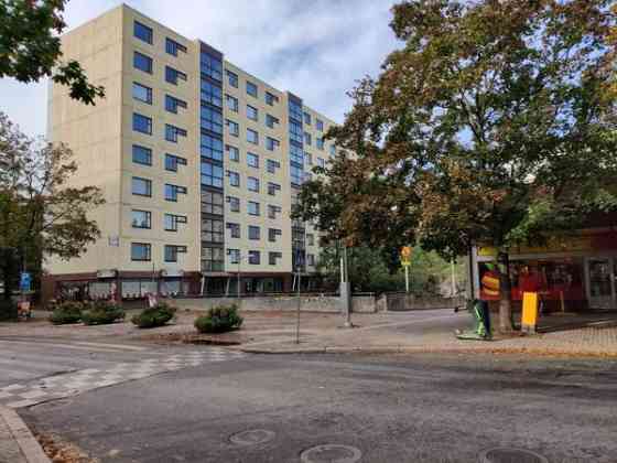 2h + k + wc + kph + lasitettu parveke  Helsinki