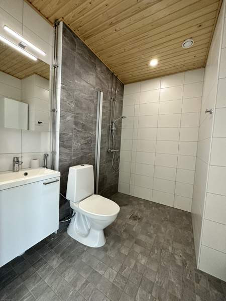 Kulma-asunto! 2h + avokeittiö + suuri lasitettu pa  Vantaa - photo 6