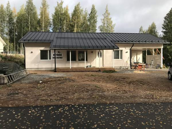 3mh+oloh+k+khh+kph+s+2wc+lämm.varasto 12m2+autokat  Uurainen - valokuva 1