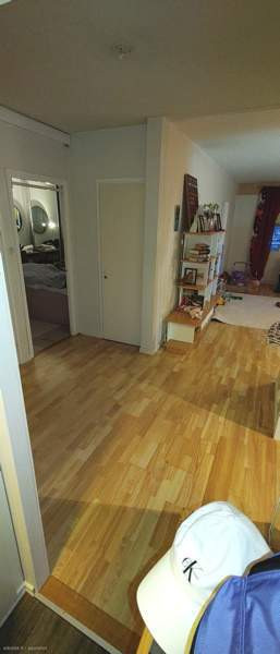 4h + k + wc + kph + parveke  Hyvinkää - valokuva 4