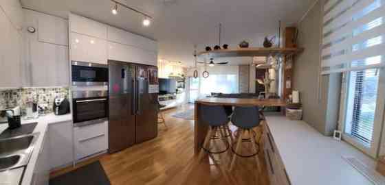 4h + avok + kph/wc + wc + vh + parveke  Espoo