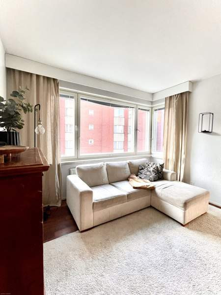 3h ja keittiö  Glebychevo - valokuva 1