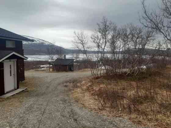 20h + k USEITA ERILLISIÄ RAKENNUKSIA 7 KPL  Enontekiö