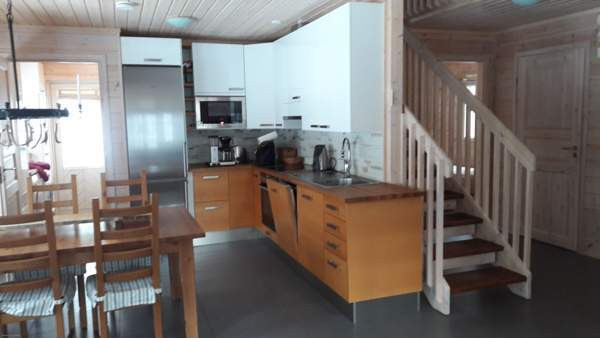 3-4h+avokeittiö, wc, saunaos. + parvi ja kolme ter  Kittilä – foto 2