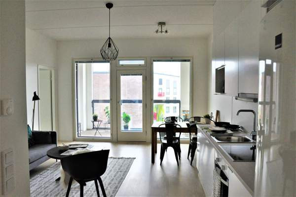 3h + avok + iso lasitettu parveke  Вантаа - изображение 3