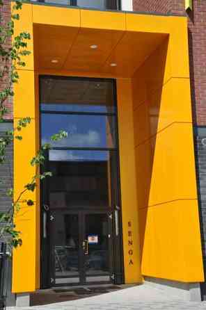 2h+avokt+kph+10 m2 iso lasitettu parveke  Vantaa