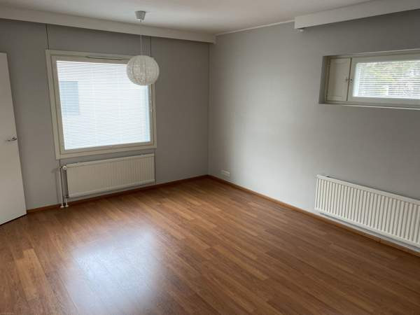 1h + kk  Jakobstad - valokuva 2