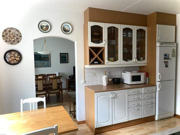 4h + k + wc + ph + parveke  Vantaa - photo 4