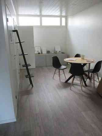 toimistotila + kk + wc + kph  Jaervenpaeae