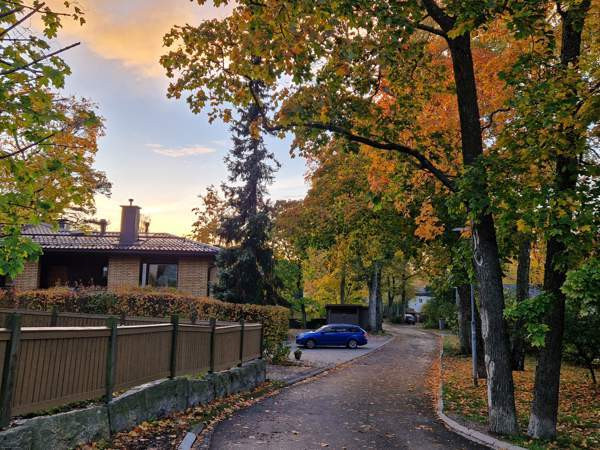 5 huonetta, ruokailutila, sauna, kylpyhuone, 2 x W  Helsinki – foto 1