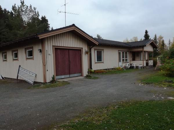 5h + k+s+ph+khh+wc  Punkalaidun - valokuva 3