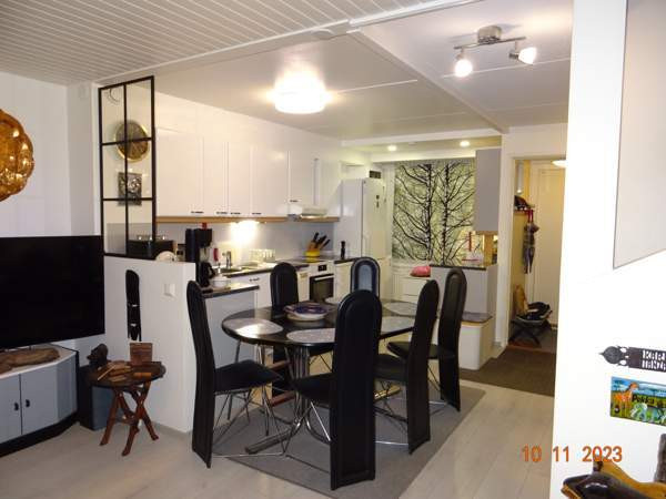 3h + avokeittiö + kh-sauna + terassipiha  Helsinki - valokuva 5