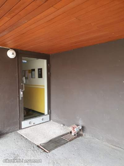 1h + k+   wc/suihku + vh + iso parveke n.10m2 lasi  Kouvola - photo 2