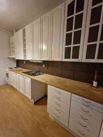 3h +keittiö, sauna sekä 140m2 yhtenäistä varastoti  Joroinen