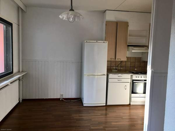 3h +k+p (lasitettu)  Lohja - valokuva 7