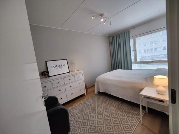 3h + avok. + kph + wc + sauna + lasitettu parveke  Helsinki - photo 3