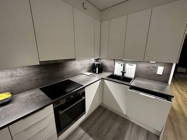 3mh + tilava oh + k + s + erillinen wc + lasitettu  Hyvinkää - valokuva 6