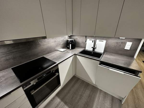 3mh + tilava oh + k + s + erillinen wc + lasitettu  Hyvinkää - valokuva 5