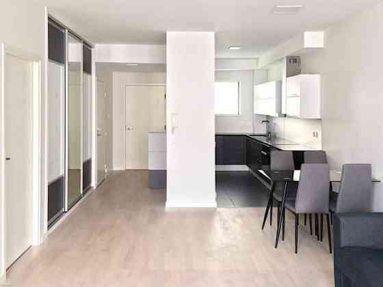 2h + k + kph + vh + parveke  Helsinki