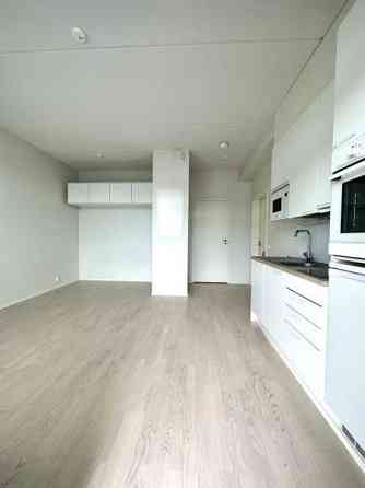 1h + avok + suuri lasitettu parv.  Vantaa