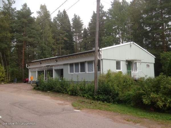 2h + avok + s+kp+khh sekä liiketila  Chukotskiy Avtonomnyy Okrug - valokuva 2