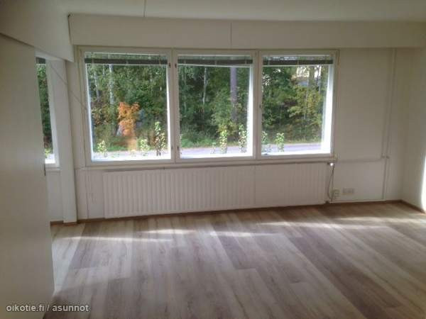 2h + avok + s+kp+khh sekä liiketila  Chukotskiy Avtonomnyy Okrug - valokuva 4