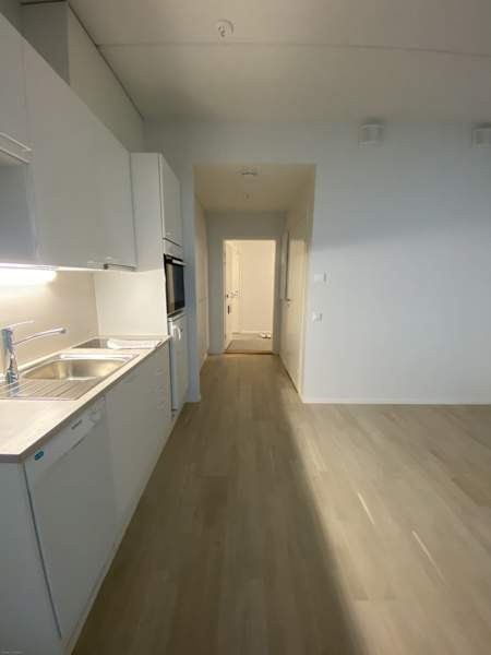 1h + avok + lasitettu parv.  Nurmijärvi - valokuva 4