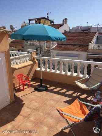 3h + s + p + 2 kh + piha  Torrevieja