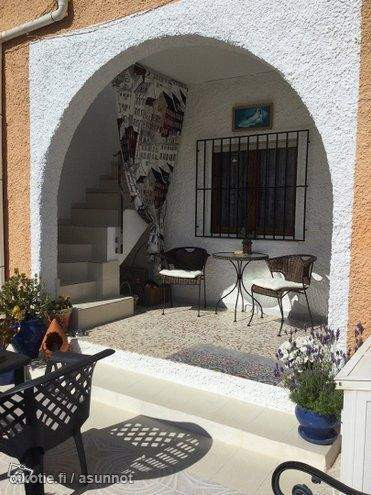 3h + s + p + 2 kh + piha  Torrevieja - valokuva 3