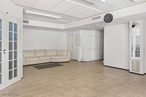 2h  Helsinki - valokuva 2