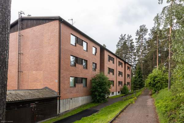 2h + kk + lasitettu parveke  Вихти - изображение 1