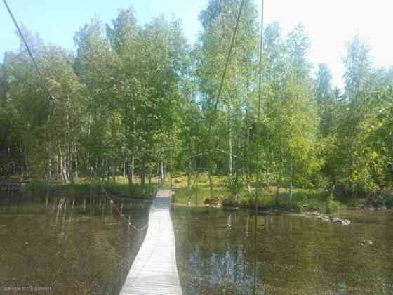 Olohuone, keittonurkaus, nukkumaparvi. Aitassa (pi  Tohmajärvi