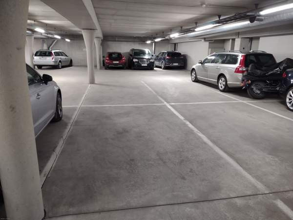 autopaikka  Helsinki - изображение 1