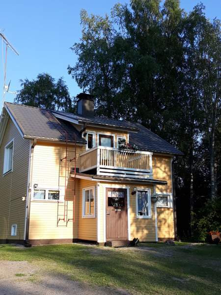 3h + k + s + 2kpl wc + vh + kellari + parveke  Pylkönmäki - valokuva 1