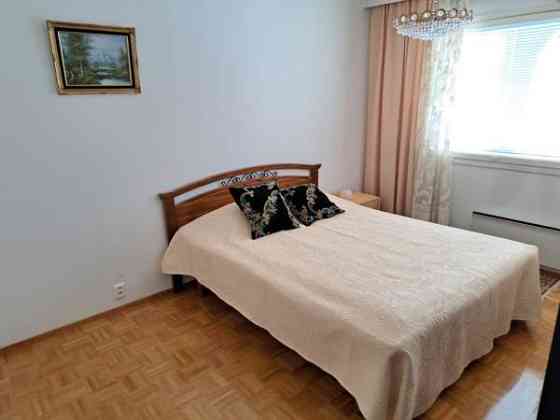 4h + k + s + khh + autotalli + 2 wc + iso piha  Helsinki