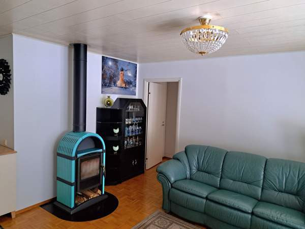 4h + k + s + khh + autotalli + 2 wc + iso piha  Helsinki - valokuva 3