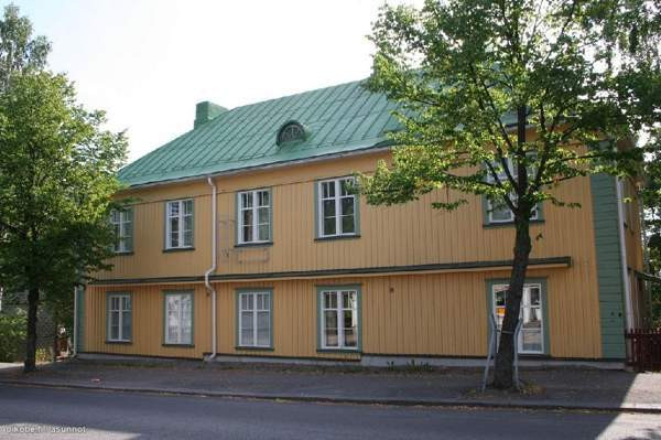 2h  Hyvinkää - valokuva 1