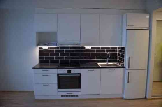 1h + kt + 19krs iso lasitettu parveke  Espoo