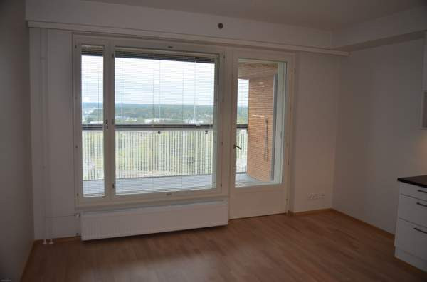 1h + kt + 19krs iso lasitettu parveke  Espoo - valokuva 8