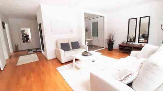 4h + avok + s,vaatehuone, erill. Wc, autotalli, va  Pöytyä