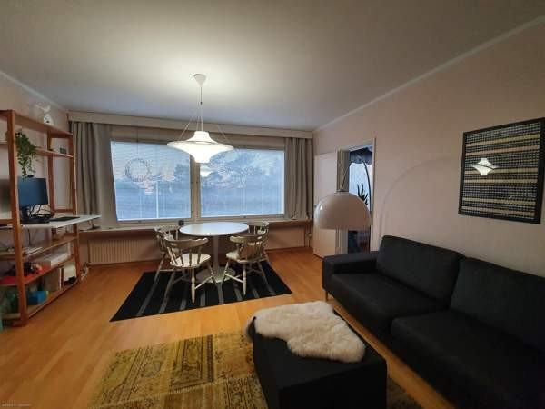 1h +pk+kh  Helsinki - valokuva 3