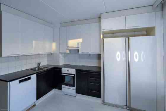 2h + k + kph + lasitettu parveke  Vantaa