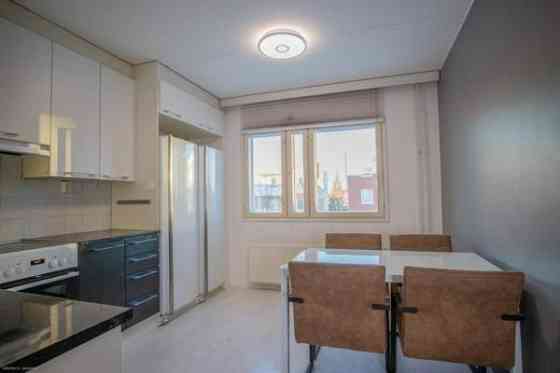 2h + k + kph + lasitettu parveke  Vantaa