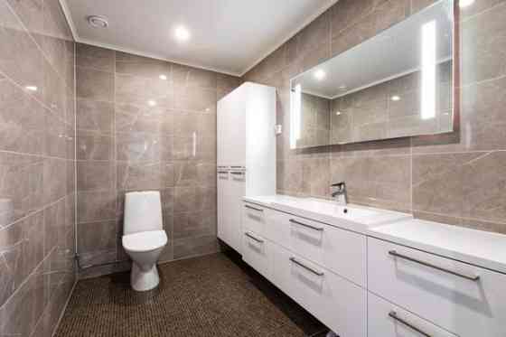 Esimerkiksi 4h + tupak + vh + kph + s + wc + khh +  Haemeenlinna